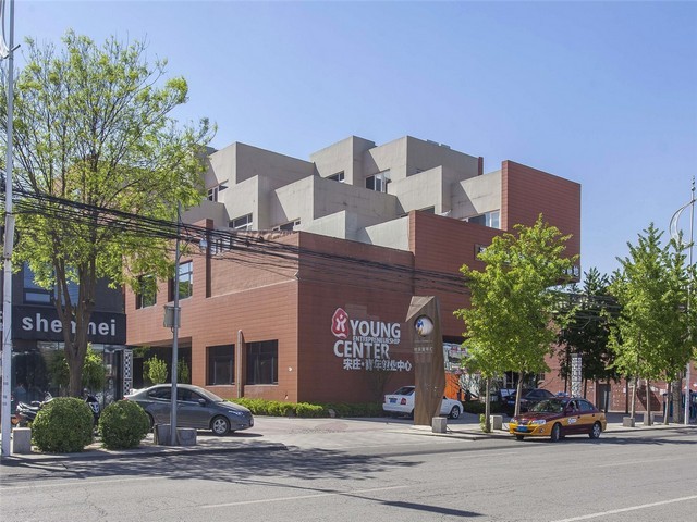 北京栅栏式道闸多少钱一个